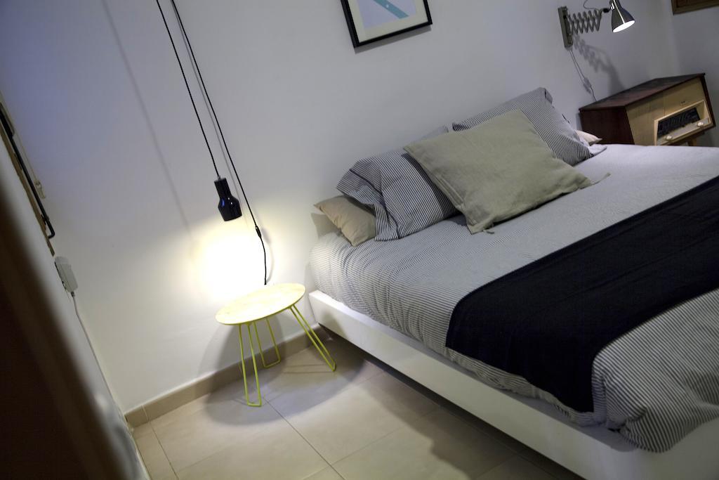 Ferienwohnung Bubuflats Ayuntamiento Valencia Zimmer foto